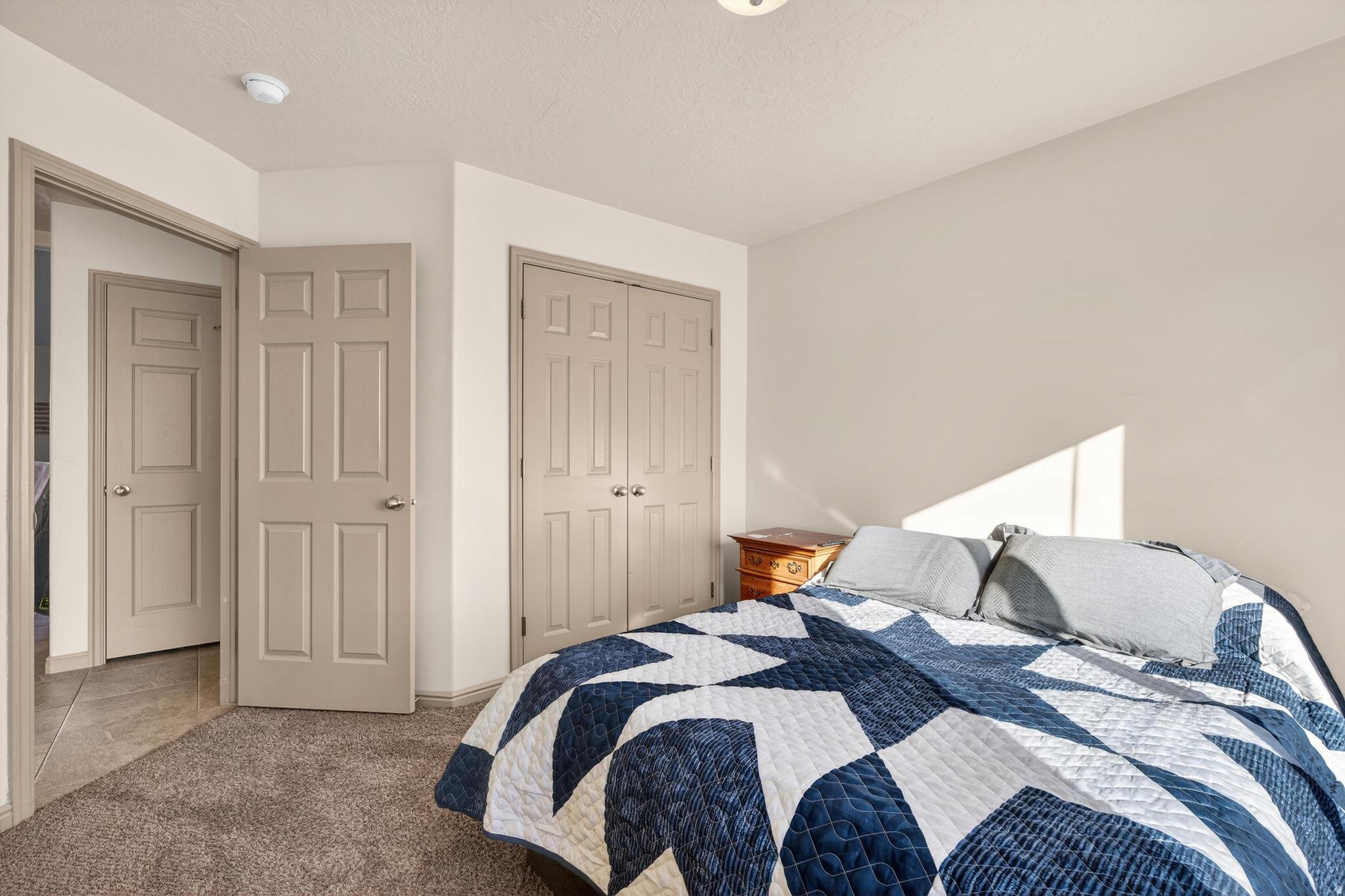 ENGLISH OAKS EST 1 AMD - Residential