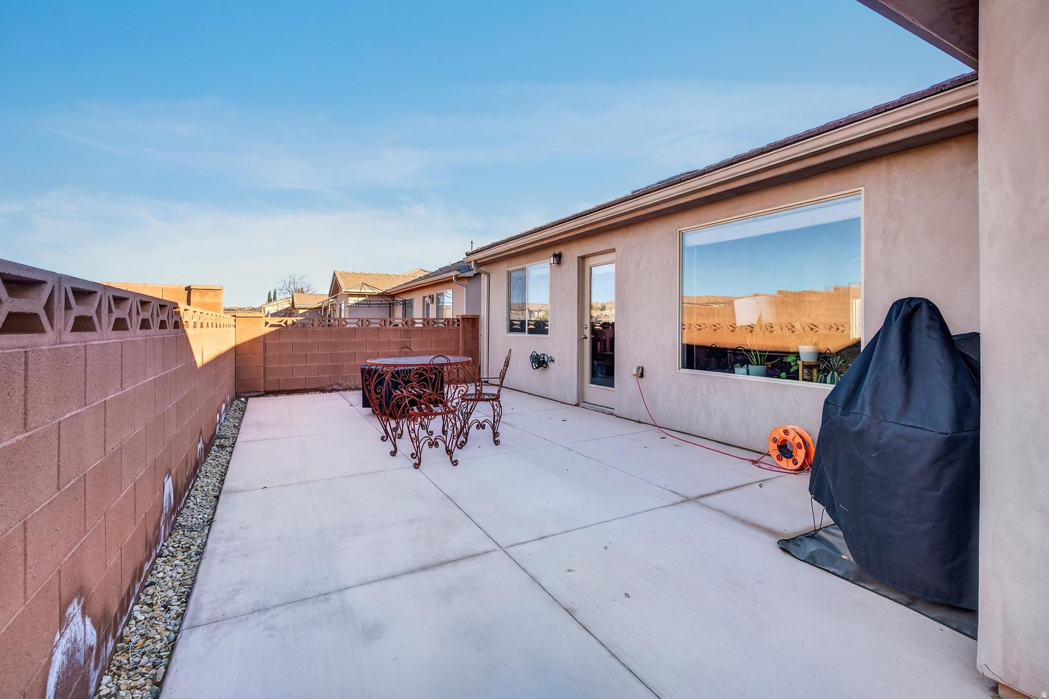 ENGLISH OAKS EST 1 AMD - Residential