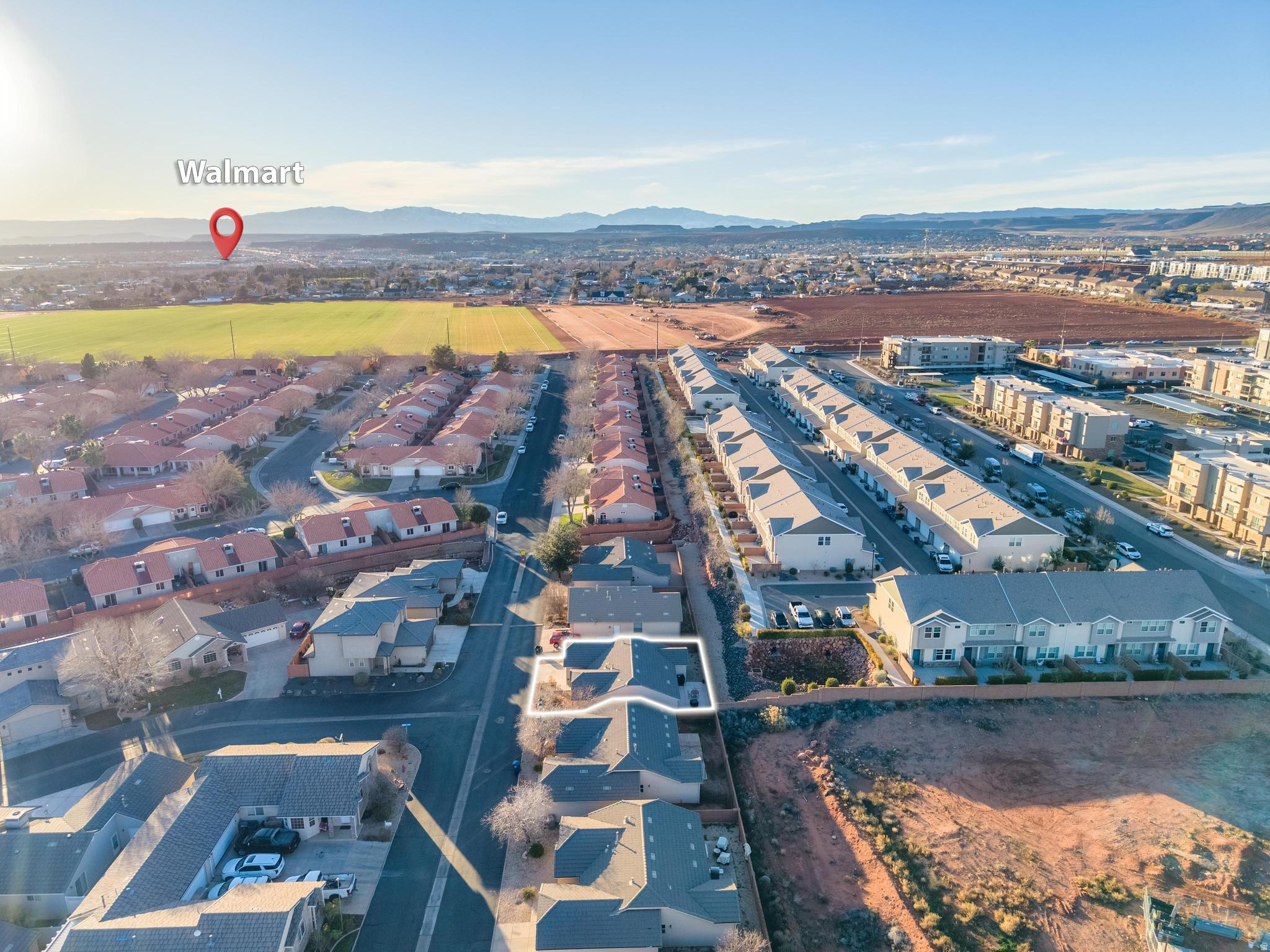 ENGLISH OAKS EST 1 AMD - Residential