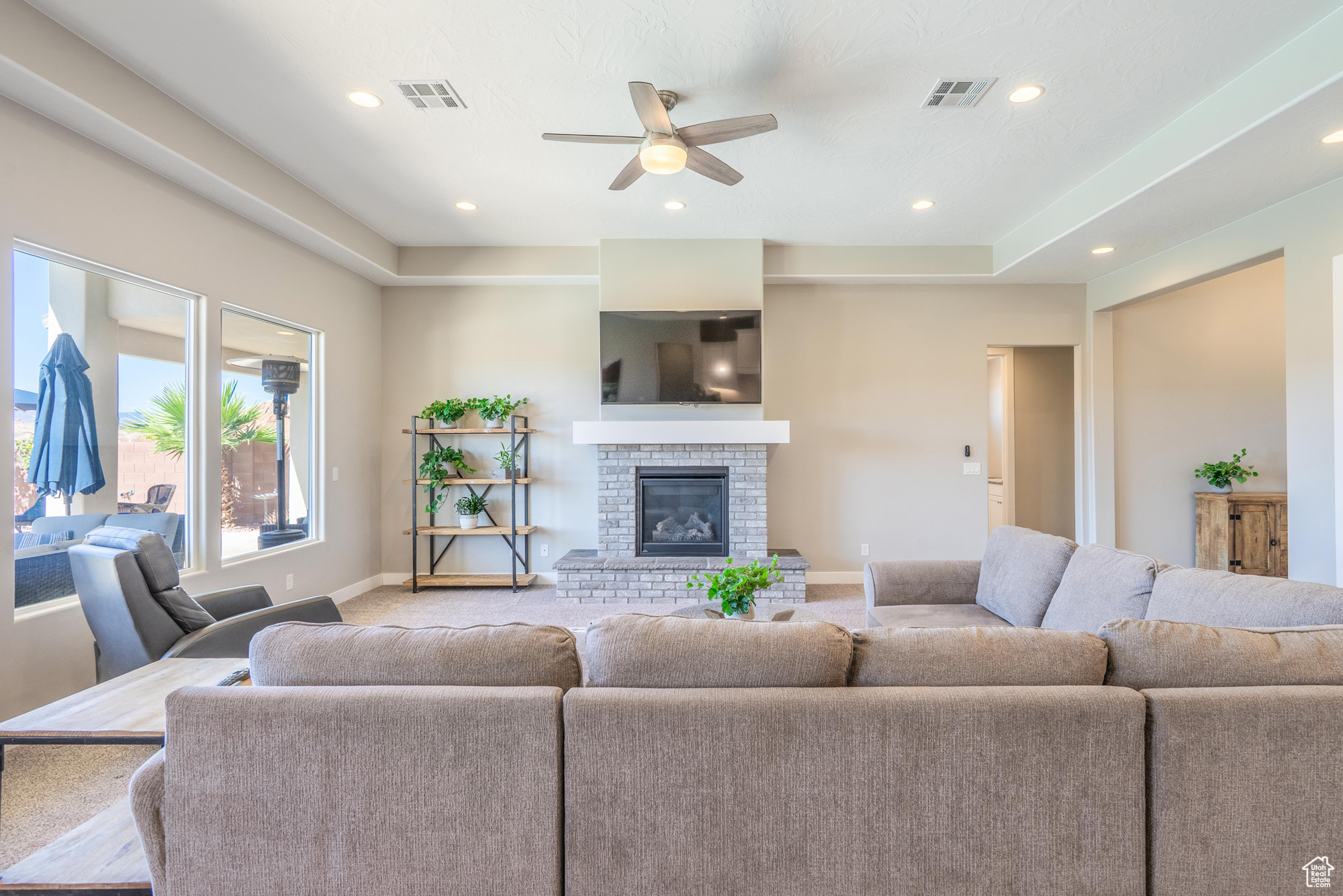 DESERT SOLACE - Residential