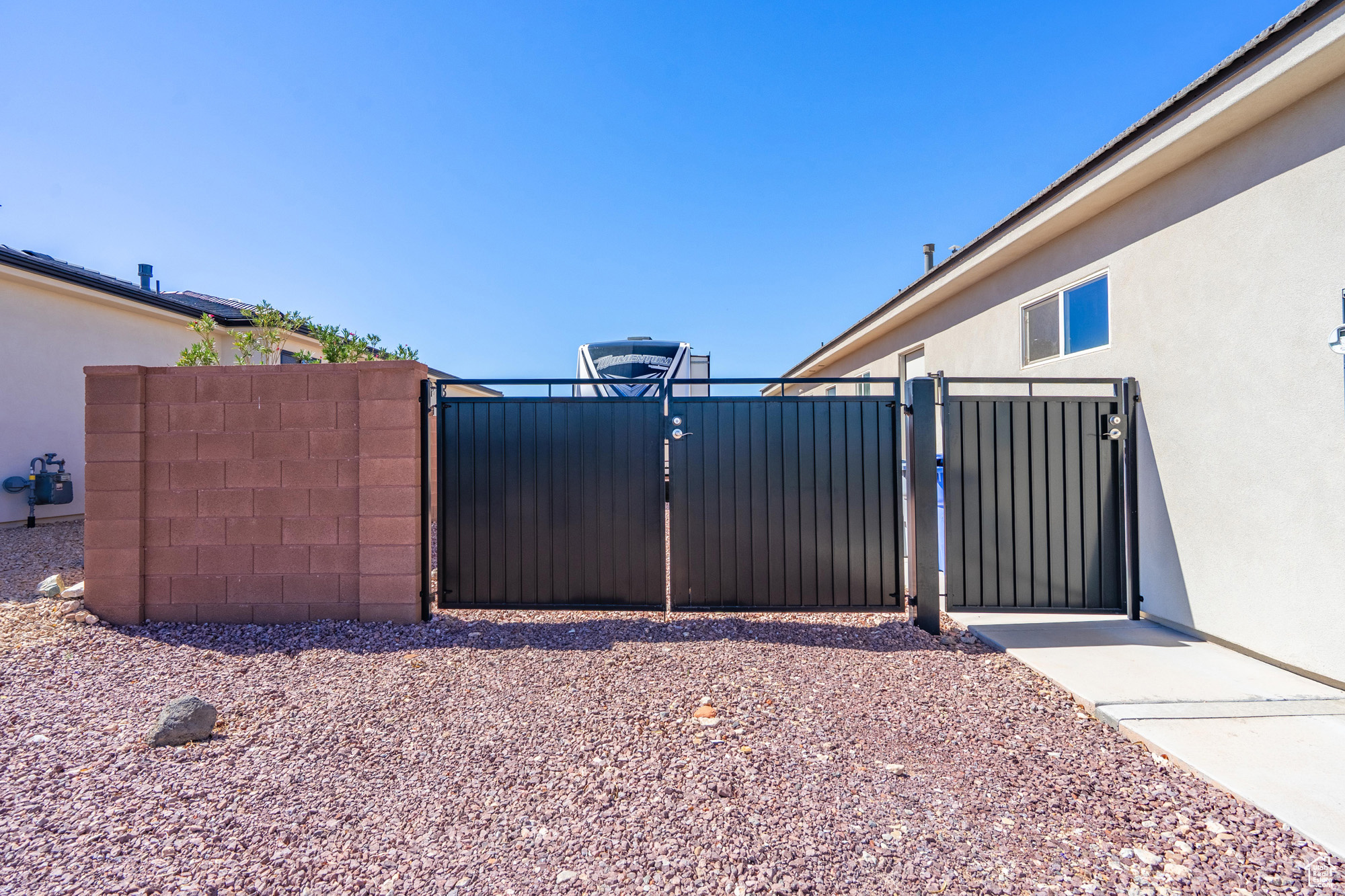 DESERT SOLACE - Residential