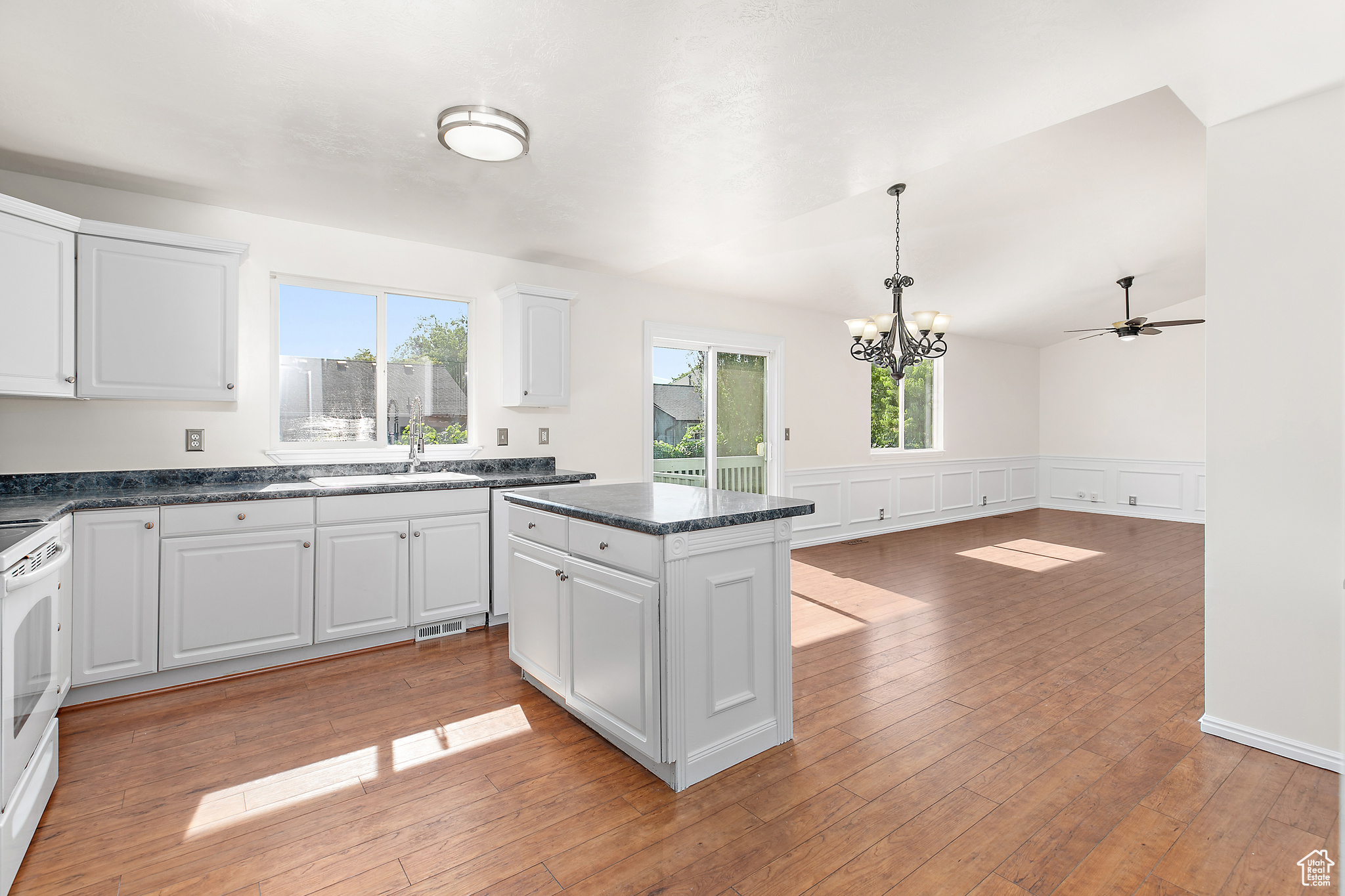 SUNSET COVE - Residential