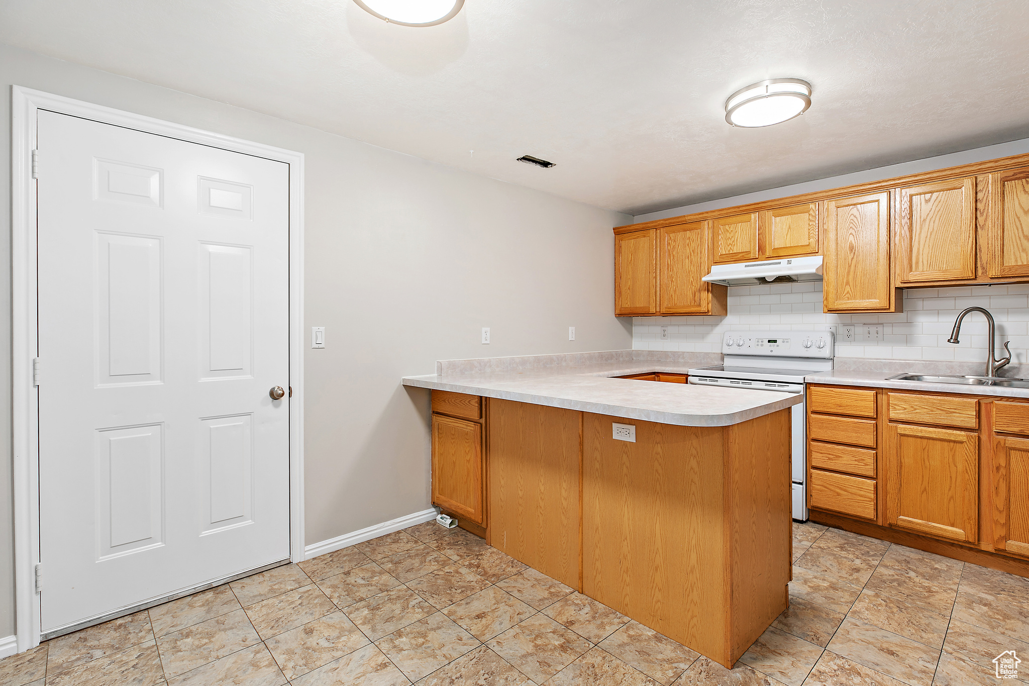 SUNSET COVE - Residential