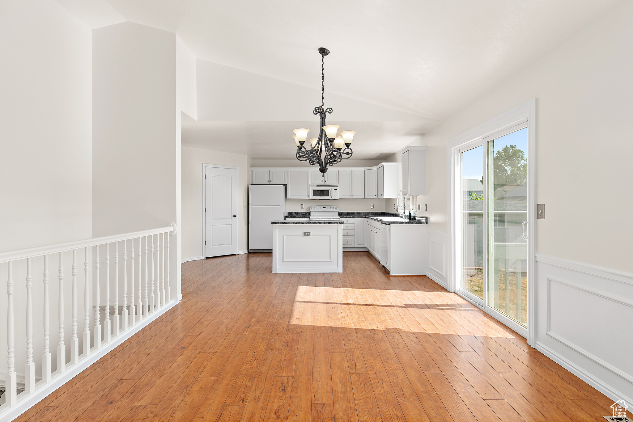 SUNSET COVE - Residential