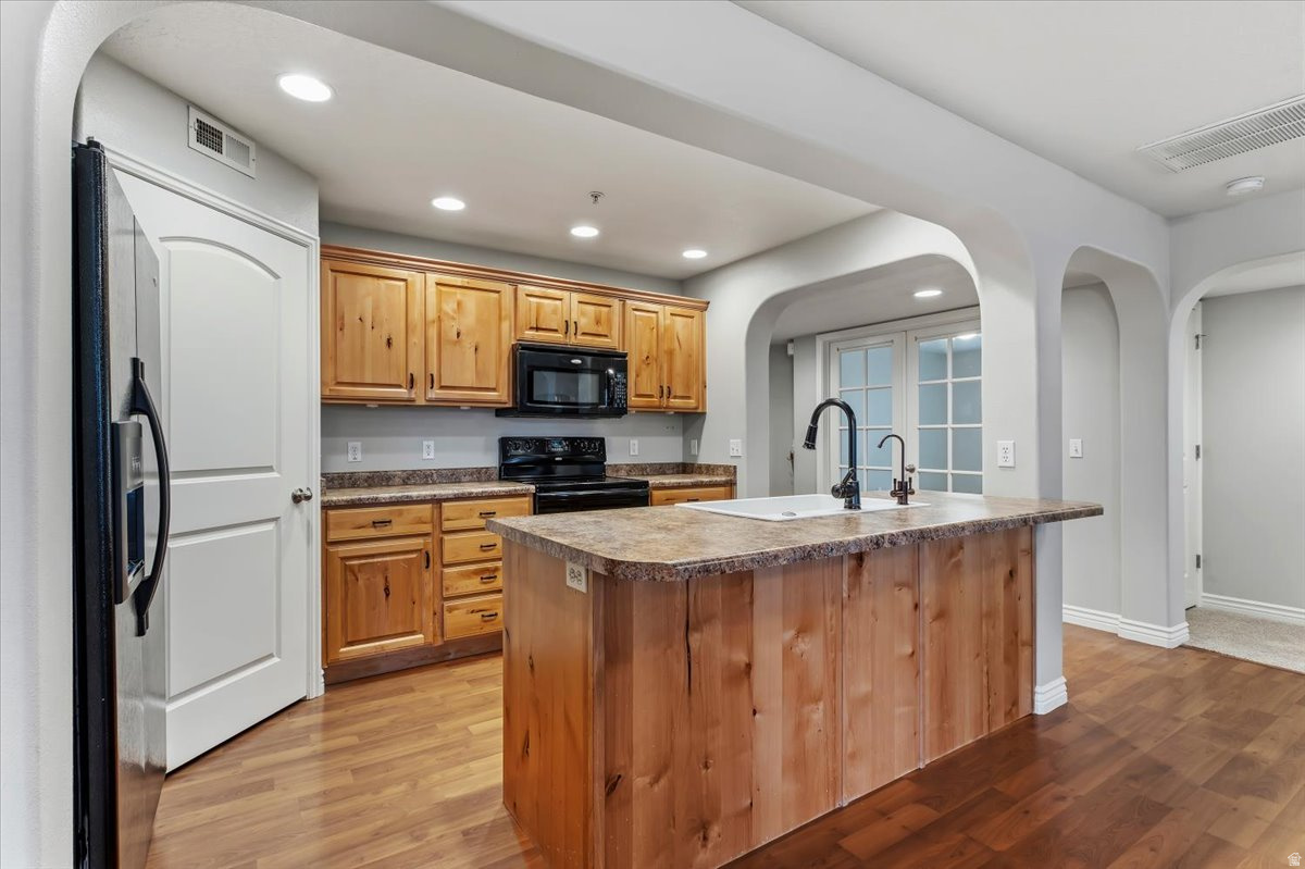 KENNECOTT - Residential