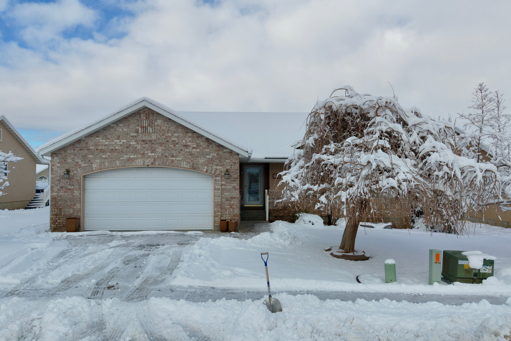 ROCKWELL ESTATES - Residential