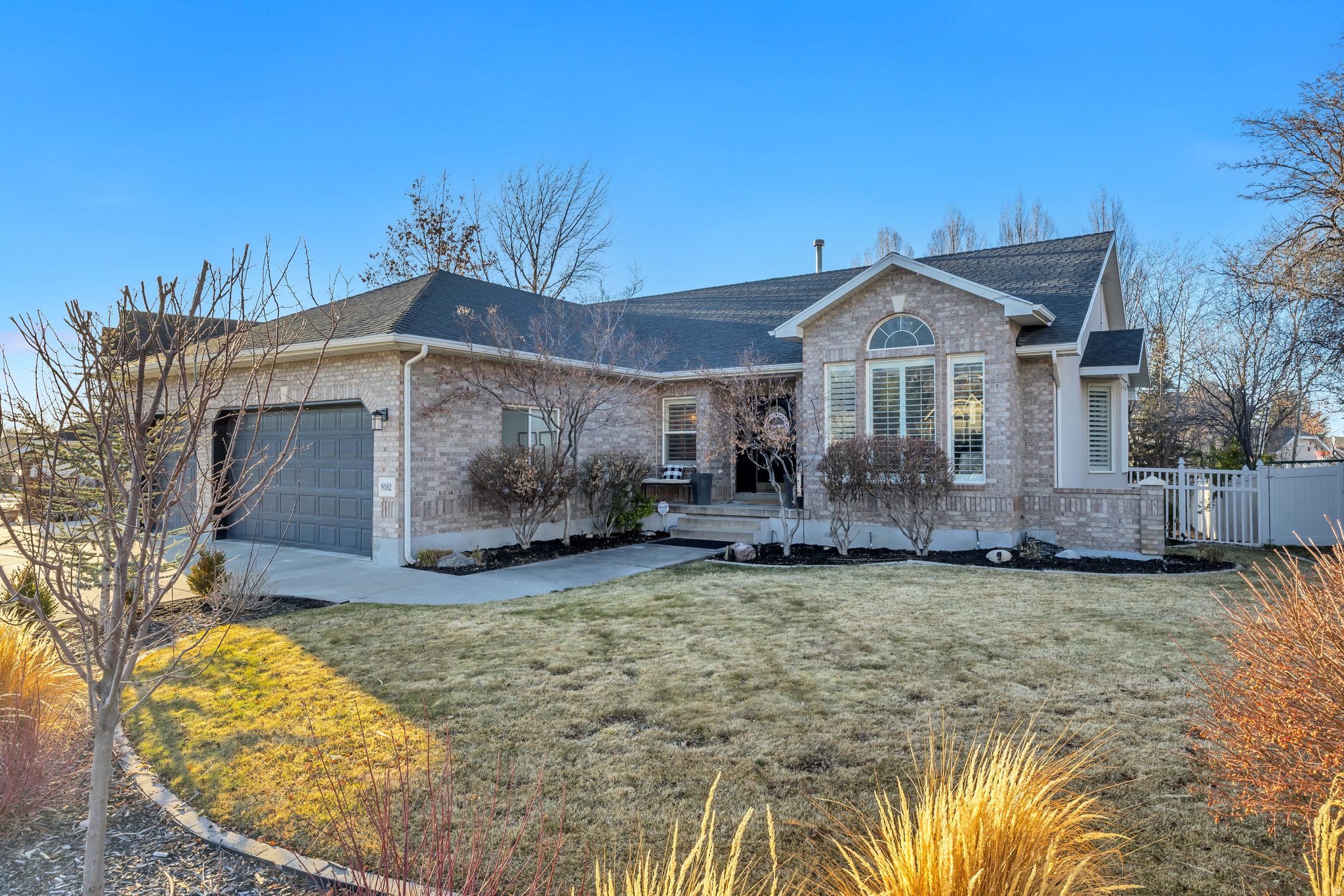 WILLOW CREEK CANYON - Residential