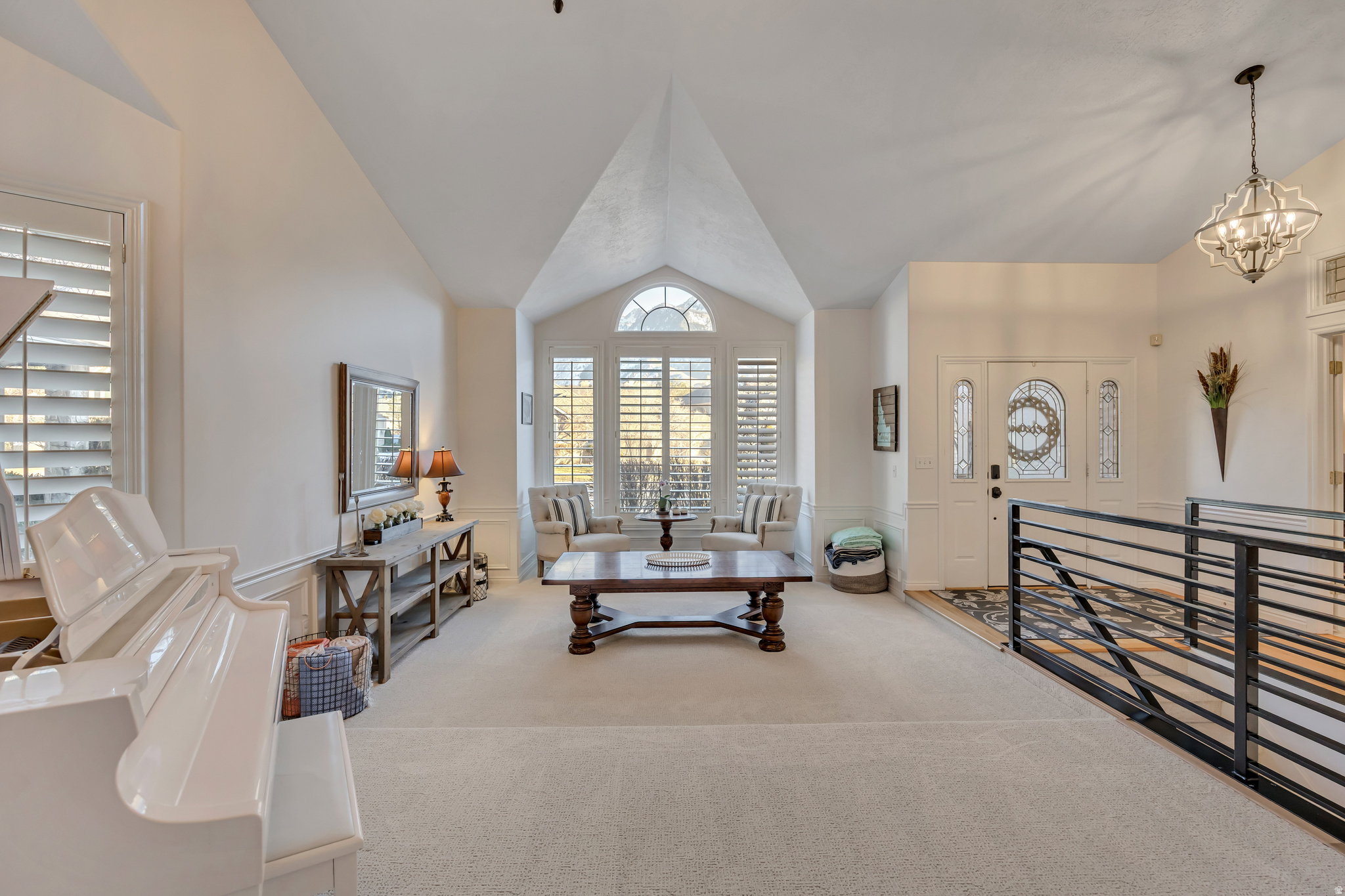 WILLOW CREEK CANYON - Residential