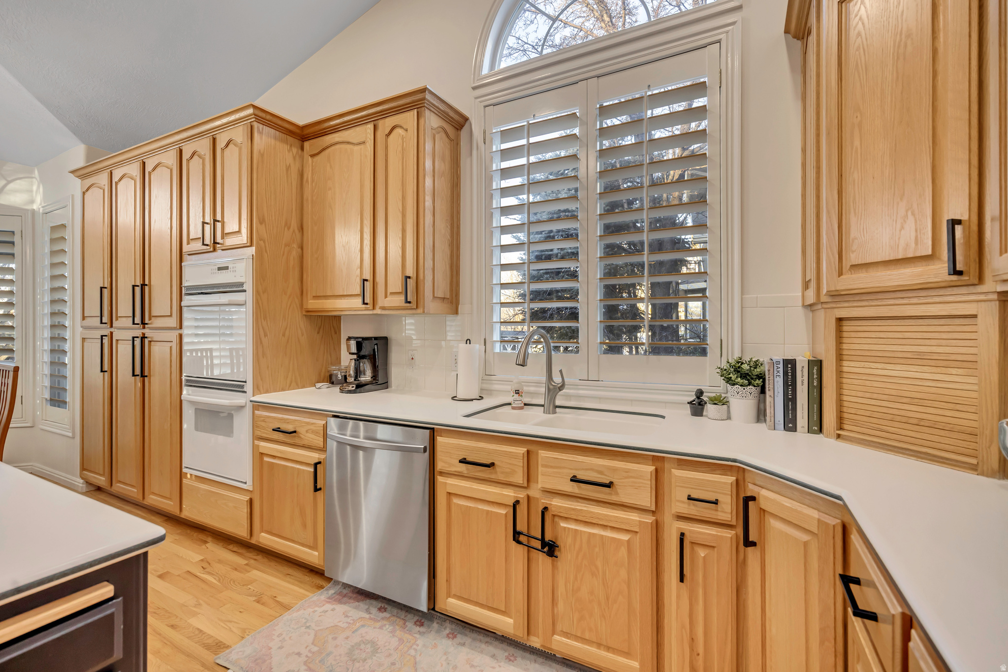 WILLOW CREEK CANYON - Residential