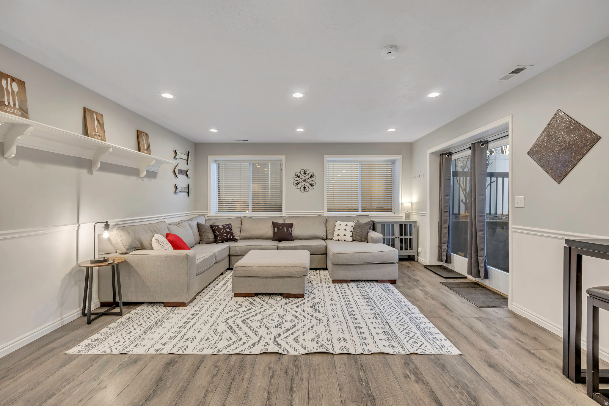 WILLOW CREEK CANYON - Residential