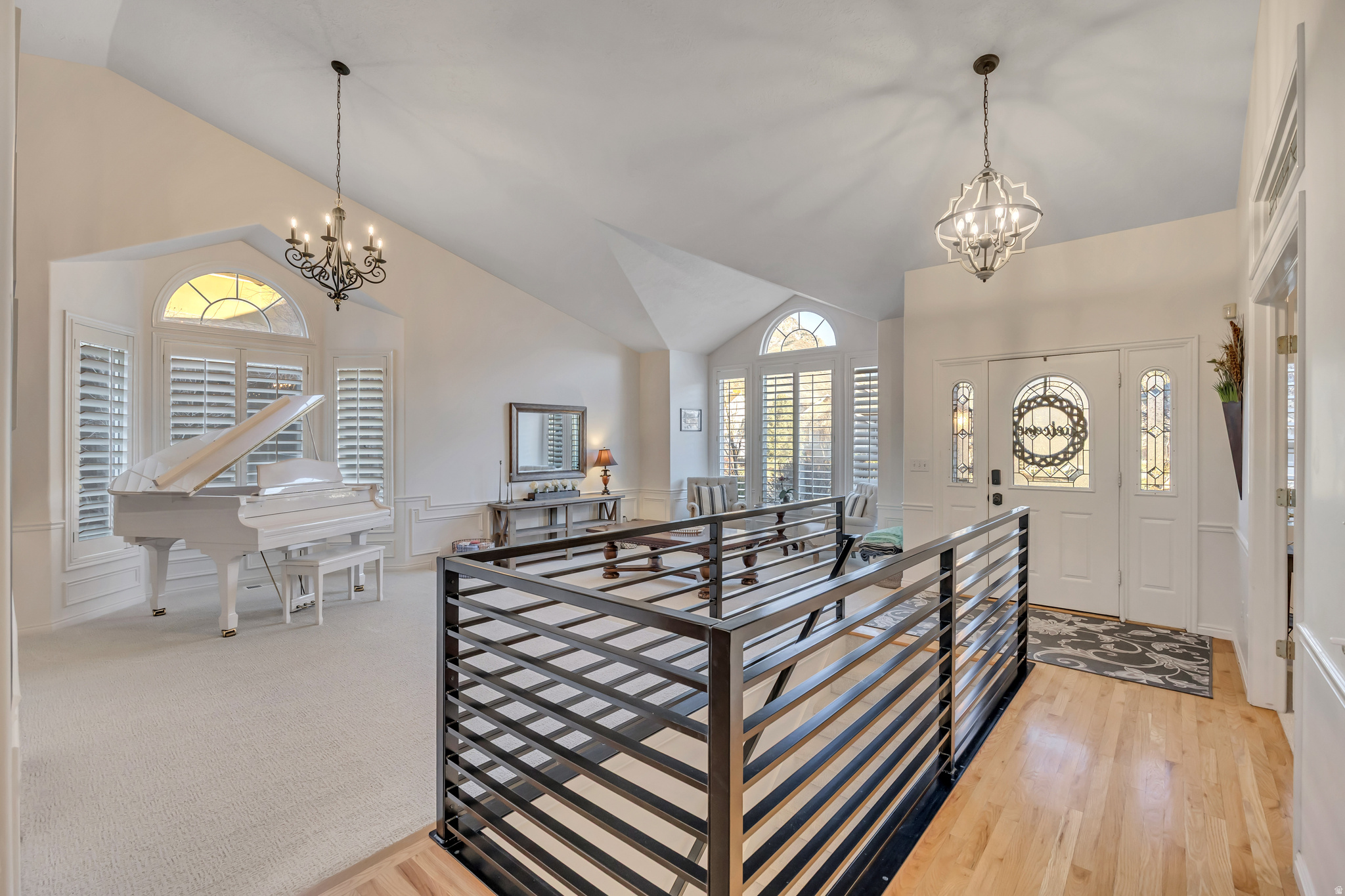 WILLOW CREEK CANYON - Residential