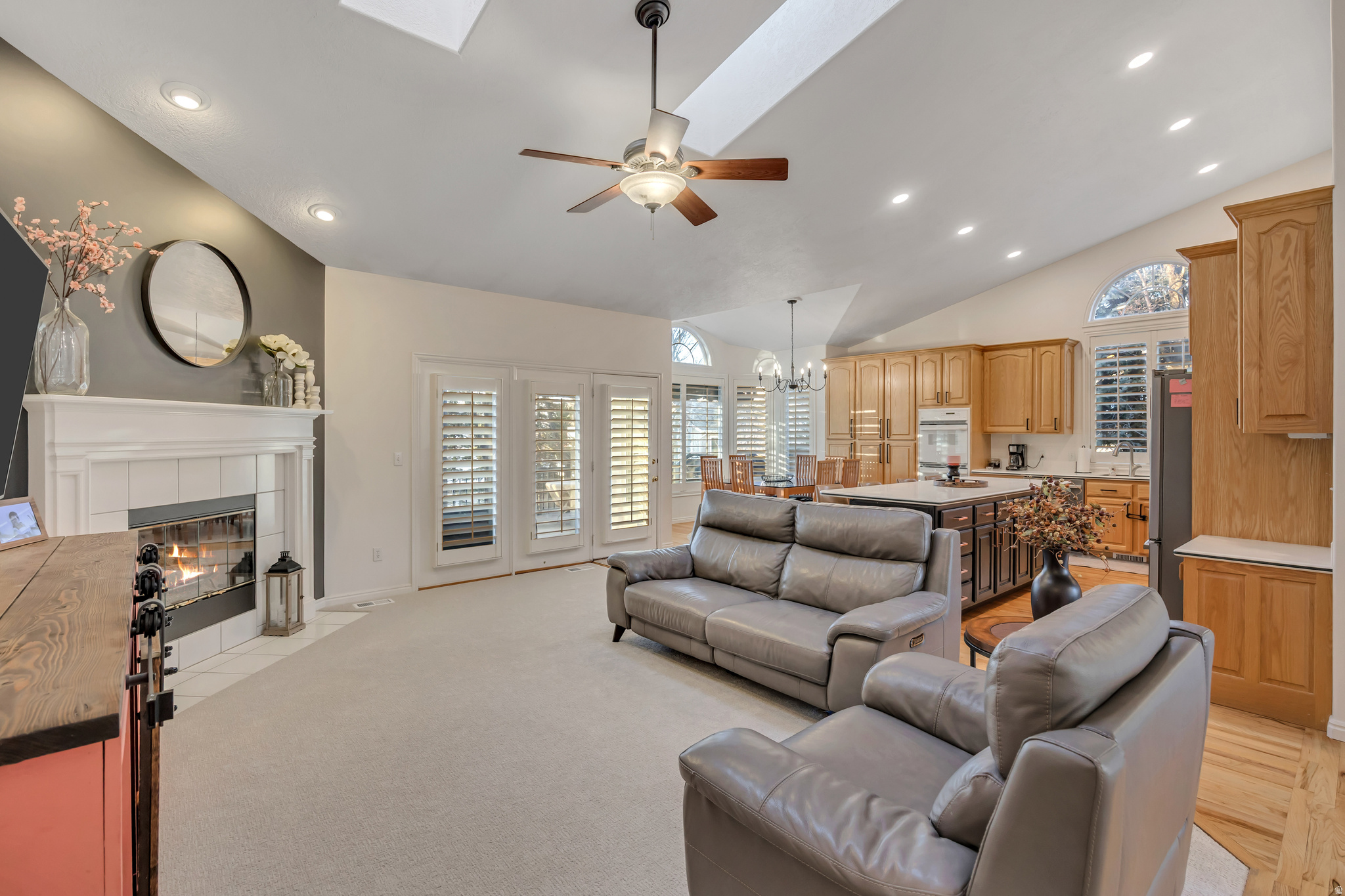 WILLOW CREEK CANYON - Residential