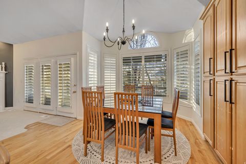 Tiny photo for 9162 S GLENN ABBEY WAY, Sandy, UT 84093 (MLS # 2134959)