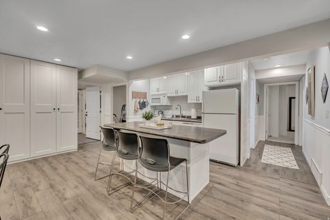 Tiny photo for 9162 S GLENN ABBEY WAY, Sandy, UT 84093 (MLS # 2134959)