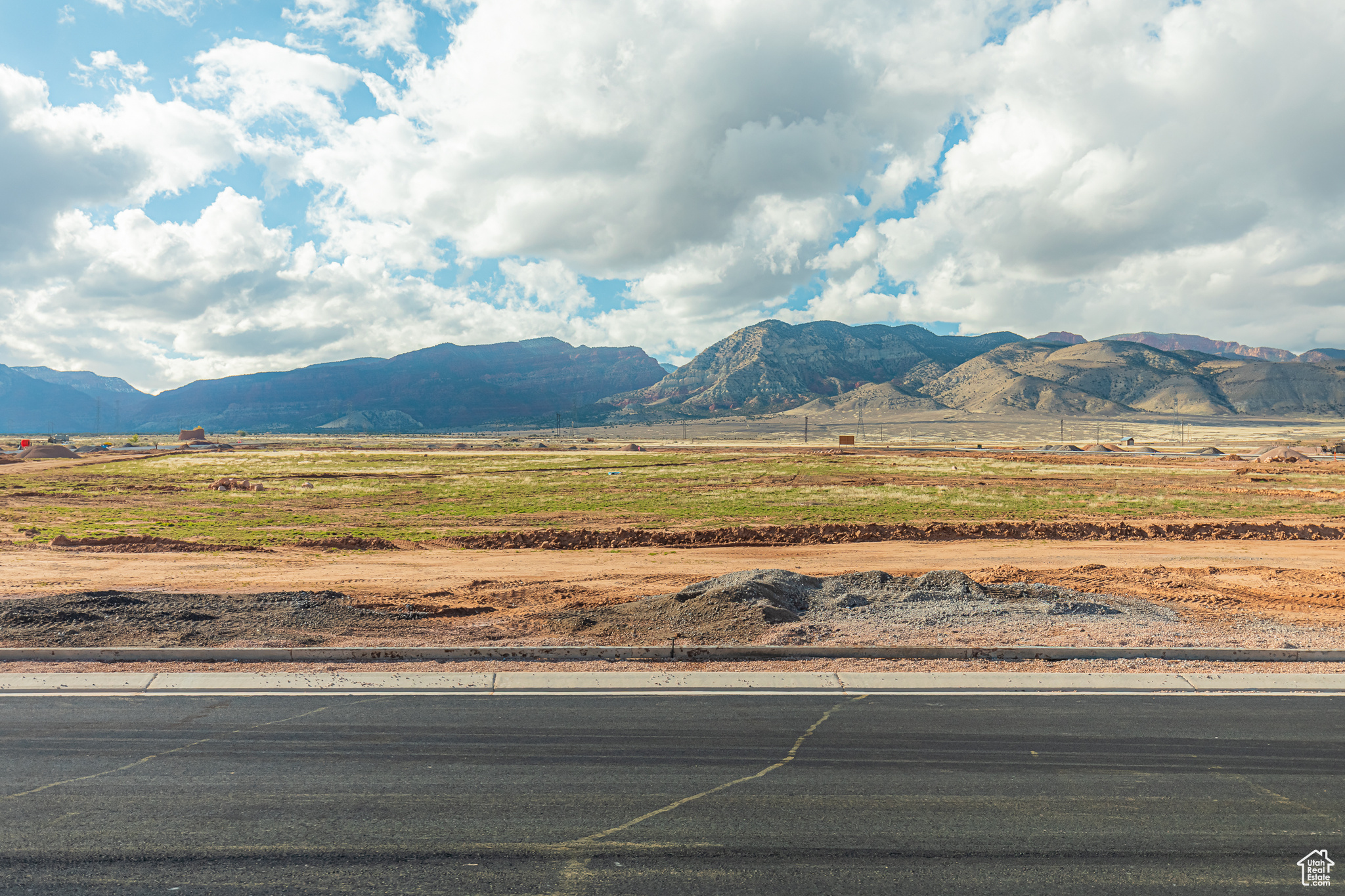 #111, Sigurd, Utah image 3