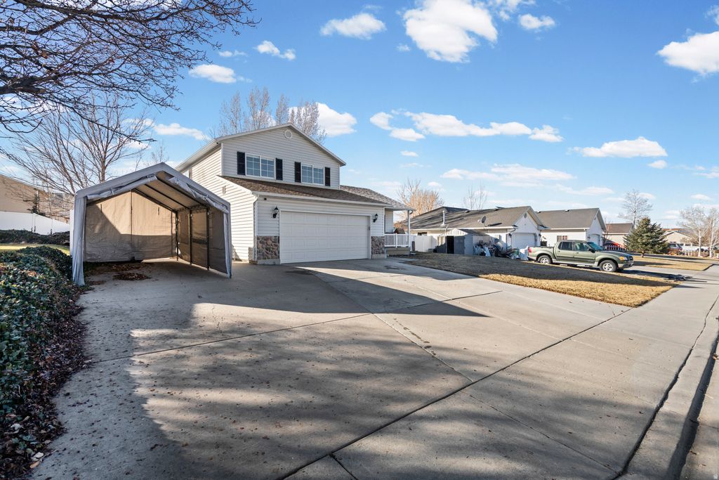 Photo of 486 E 760 S, Nephi, UT 84648 (MLS # 2134990)