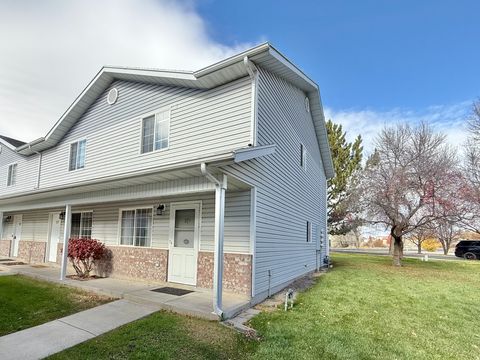 Photo of 135 W 1260 S, Logan, UT 84321 (MLS # 2120460)
