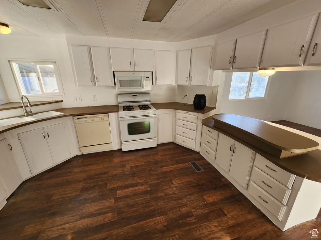Photo of 475 W 640 N, Logan, UT 84321 (MLS # 2091139)