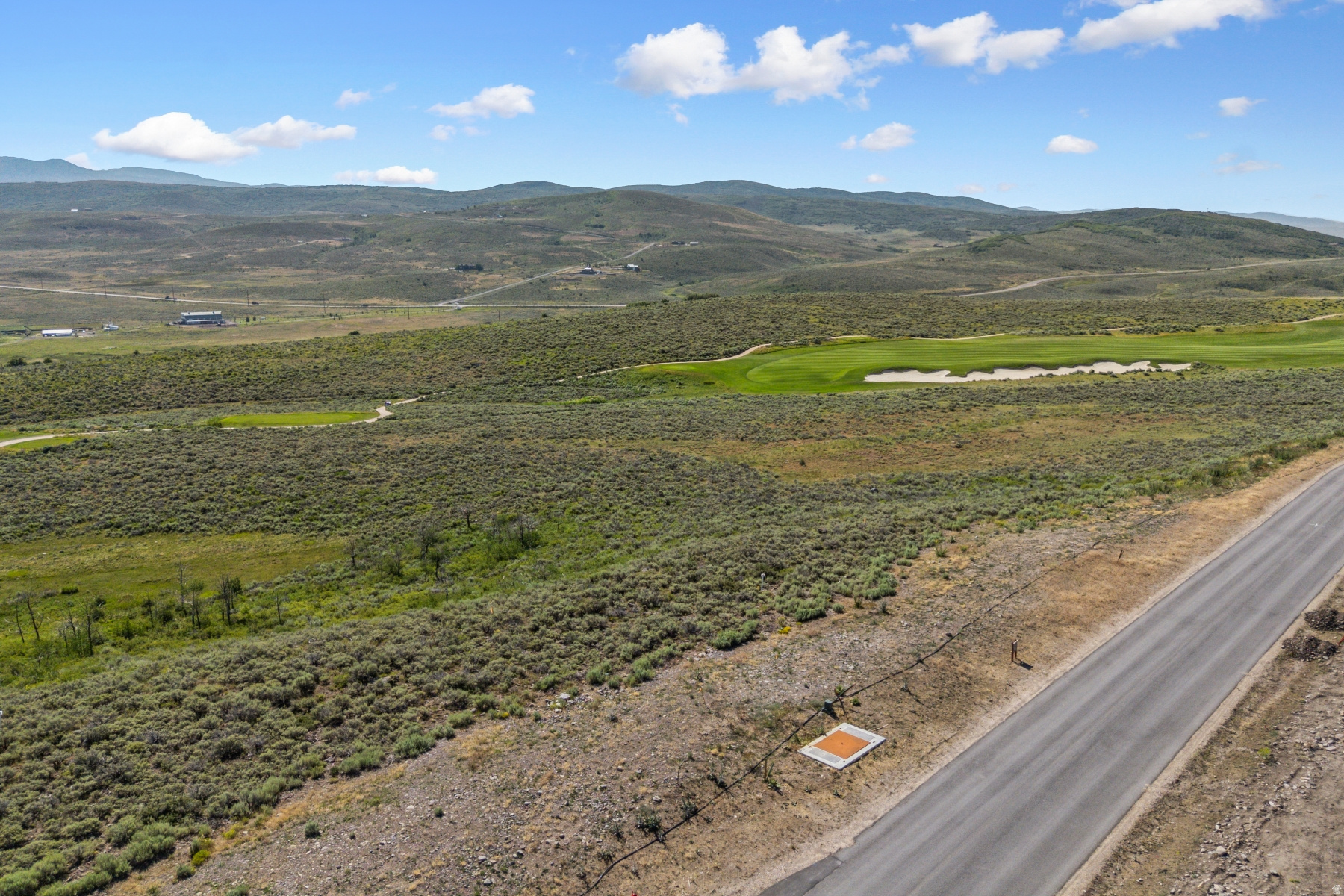 LINKS EDGE - Residential