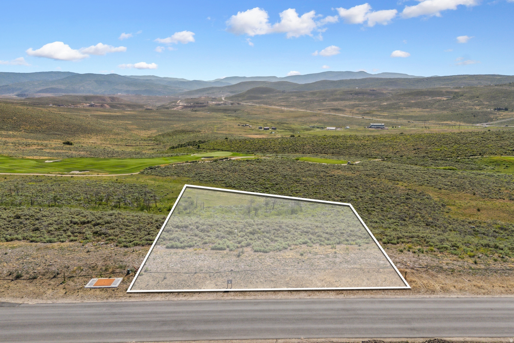 LINKS EDGE - Residential