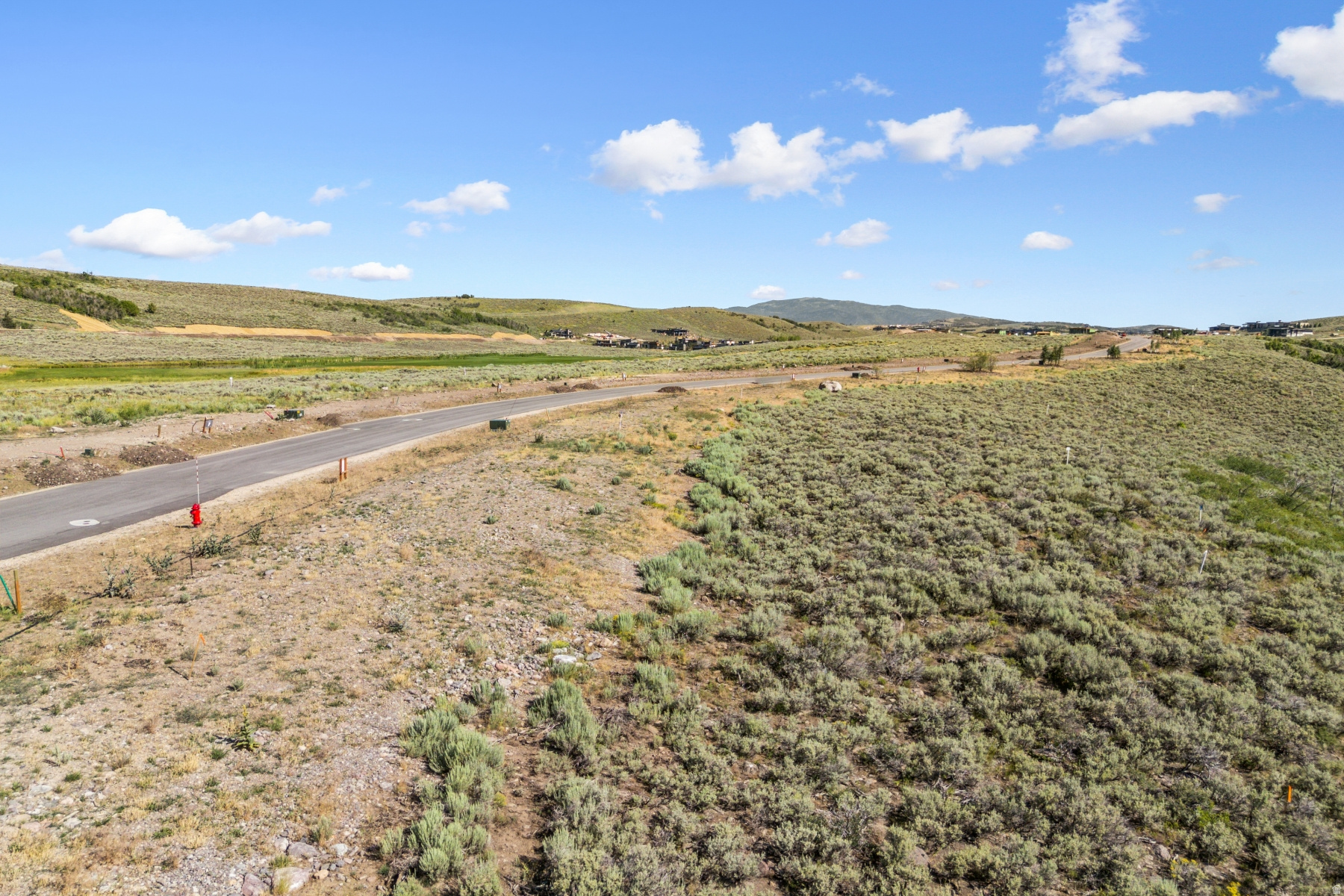 LINKS EDGE - Residential