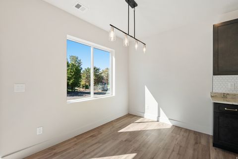 Tiny photo for 529 N HAVEN DR, Mapleton, UT 84664 (MLS # 2127594)