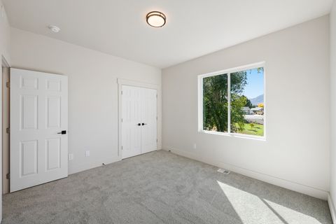 Tiny photo for 529 N HAVEN DR, Mapleton, UT 84664 (MLS # 2127594)