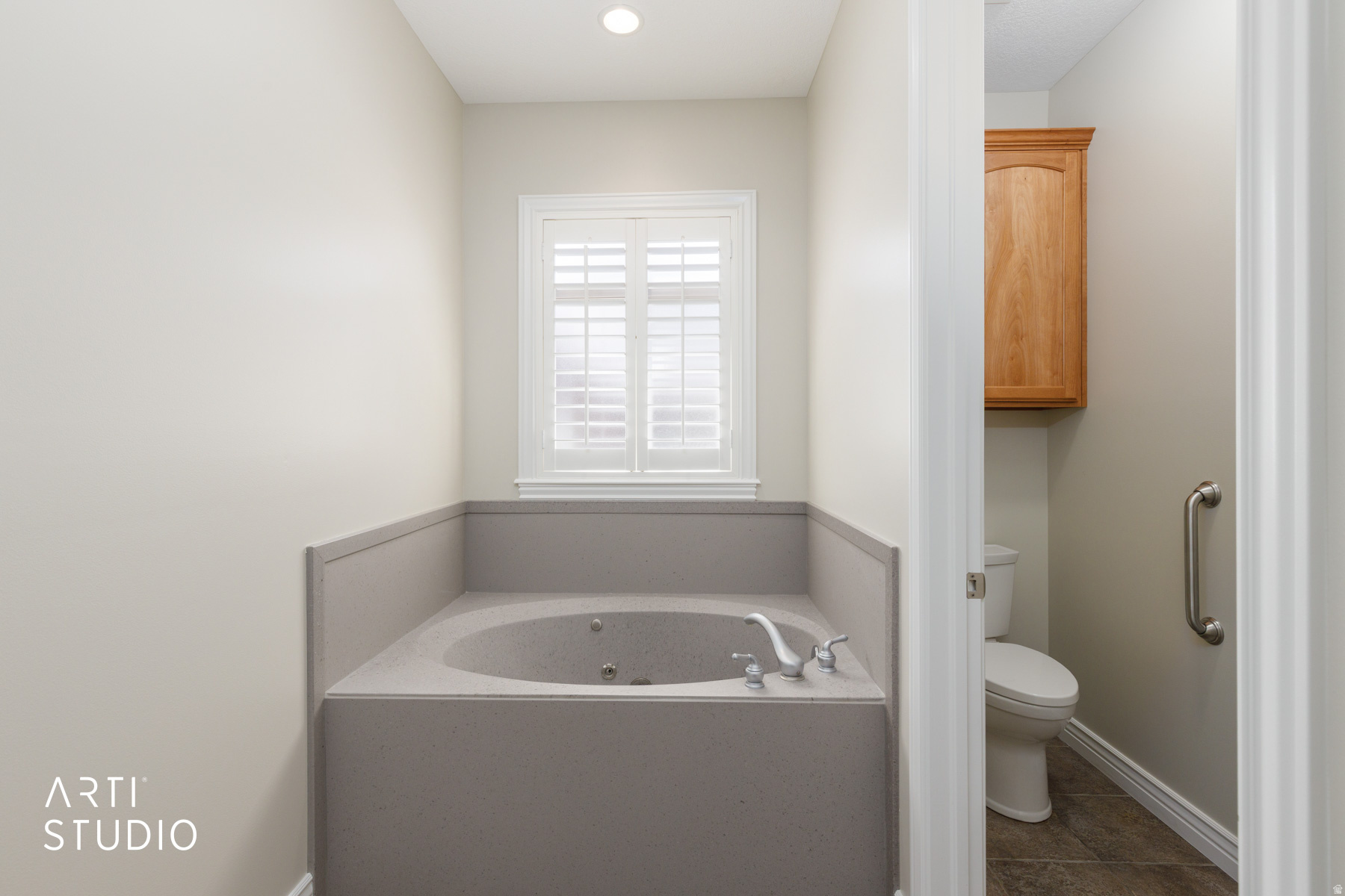 STONERIDGE AT PLEASANT VALLEY - Residential