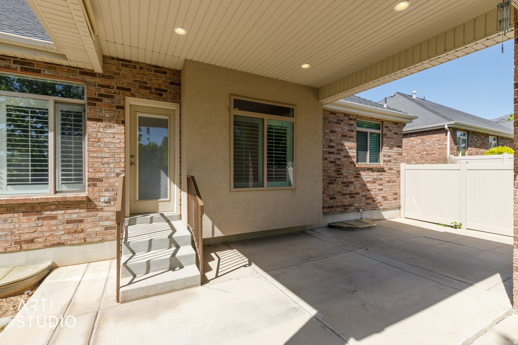 STONERIDGE AT PLEASANT VALLEY - Residential
