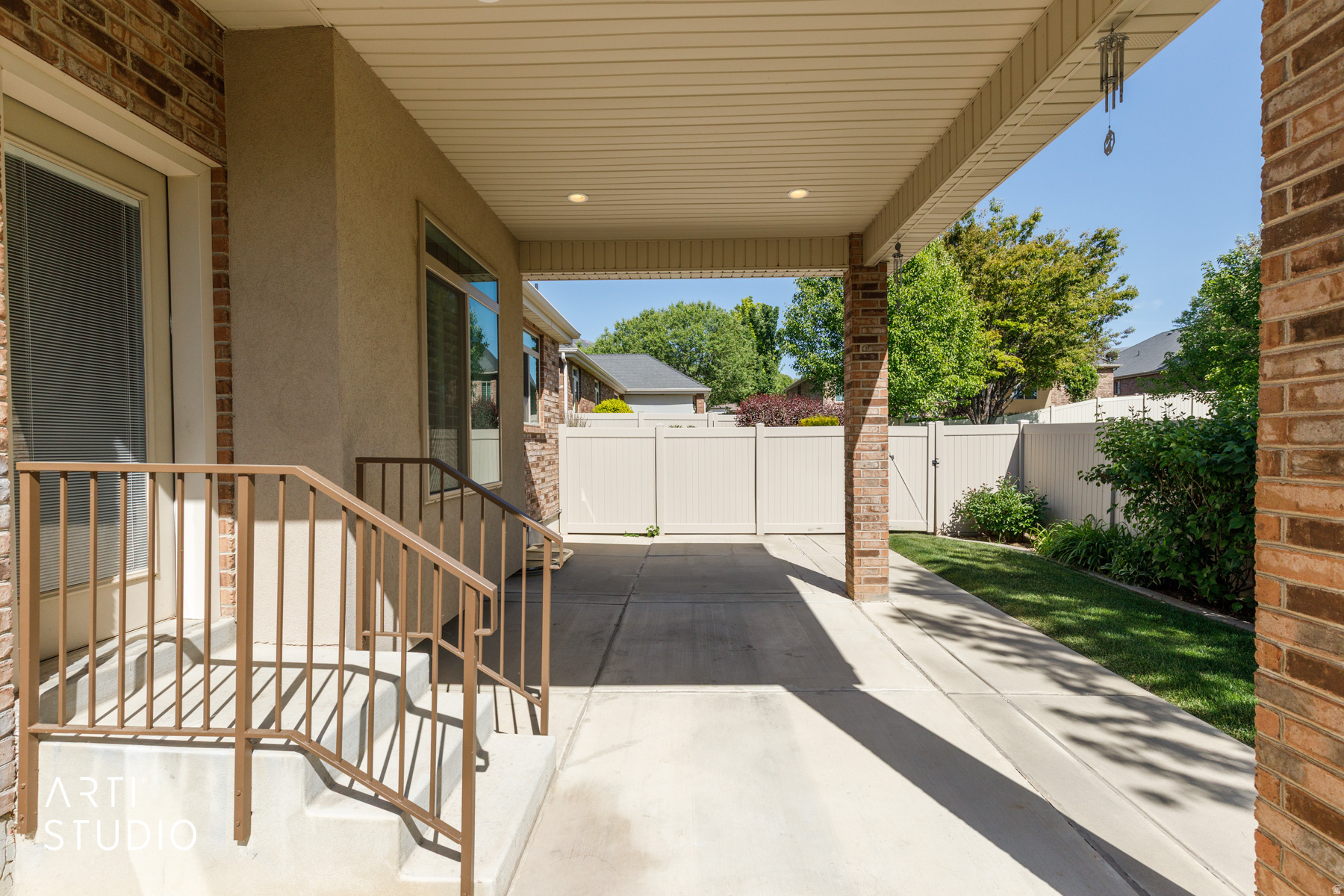 STONERIDGE AT PLEASANT VALLEY - Residential
