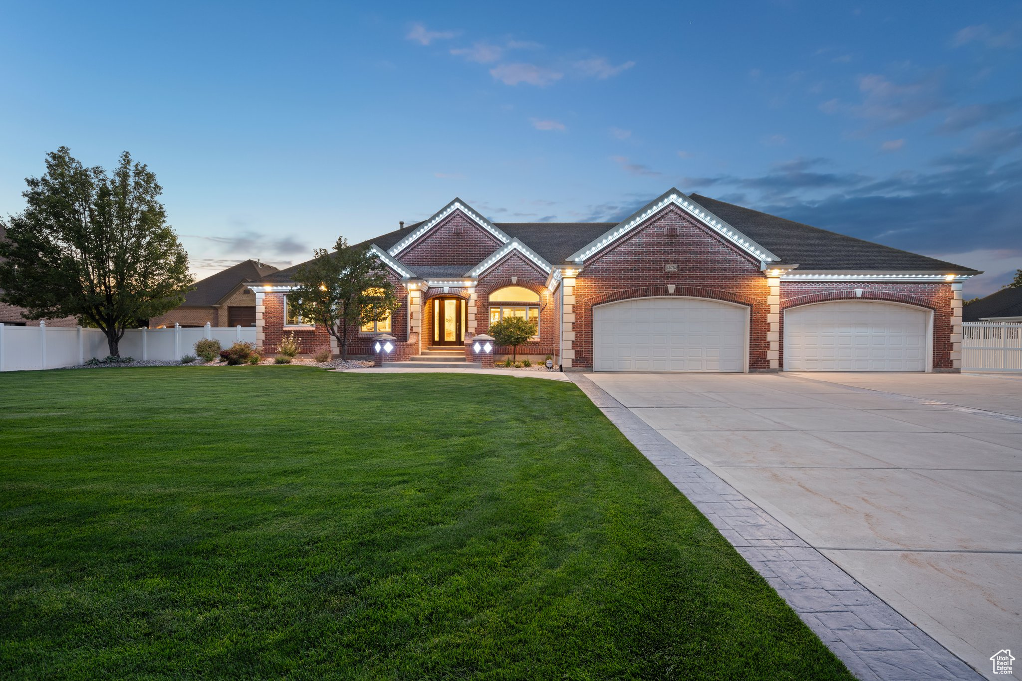 13074 S Galloway Cv, Riverton, Utah image 1