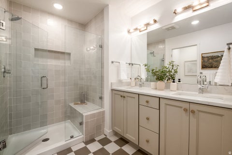 Tiny photo for 923 W COALBURN WAY #101/64, Murray, UT 84123 (MLS # 2179832)