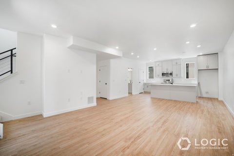Tiny photo for 923 W COALBURN WAY #101/64, Murray, UT 84123 (MLS # 2179832)