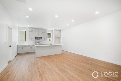 Tiny photo for 923 W COALBURN WAY #101/64, Murray, UT 84123 (MLS # 2179832)