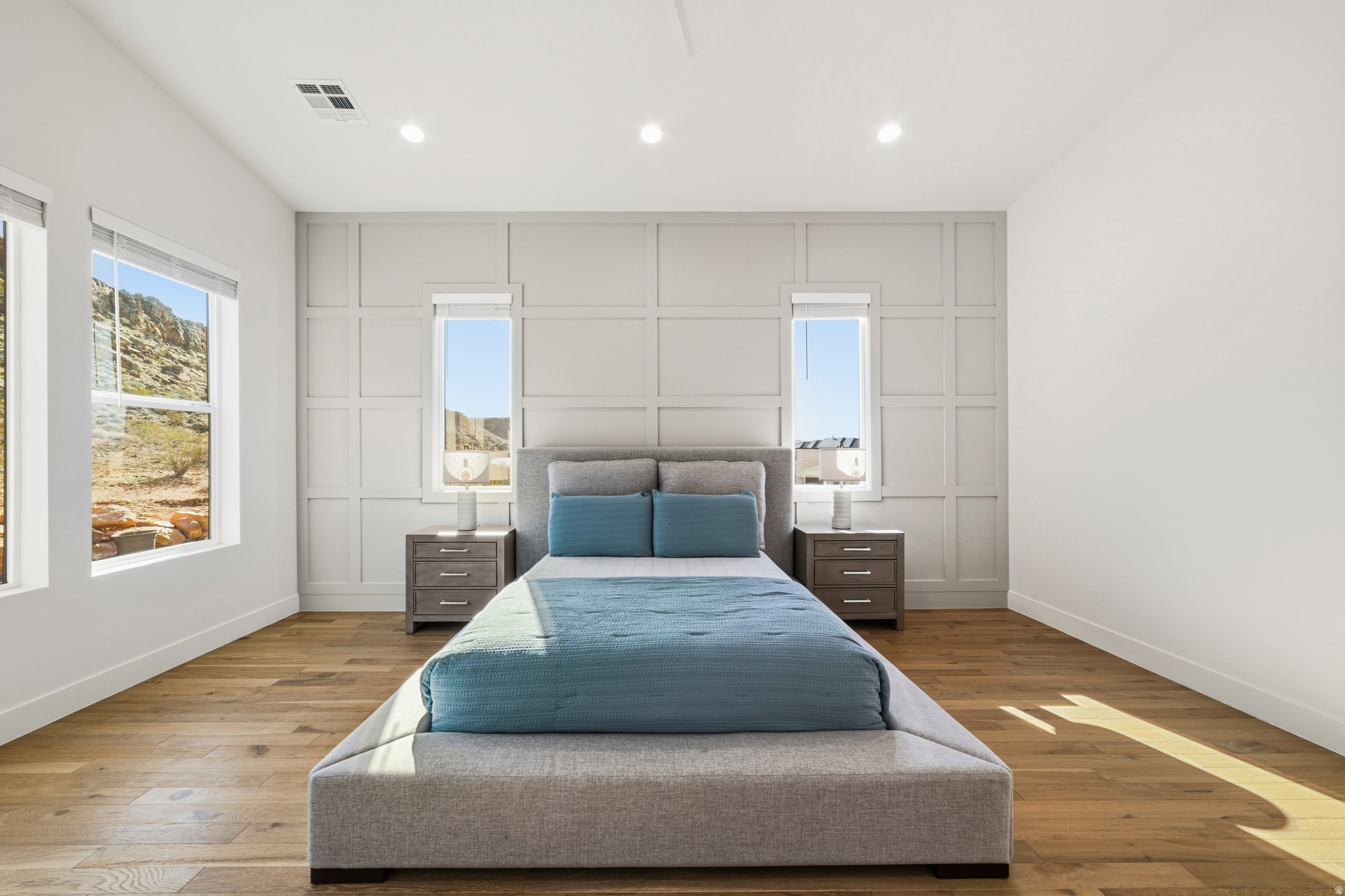 TEAKWOOD 6 - Residential