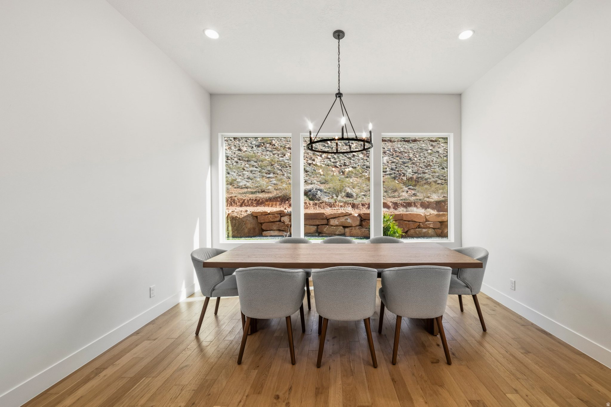 TEAKWOOD 6 - Residential