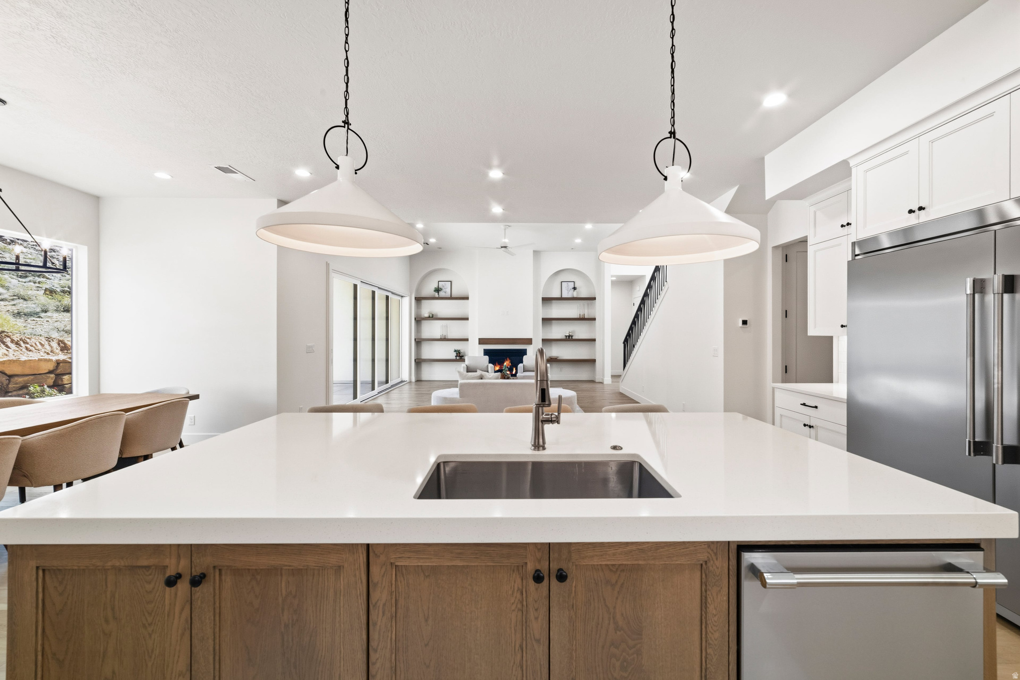 TEAKWOOD 6 - Residential