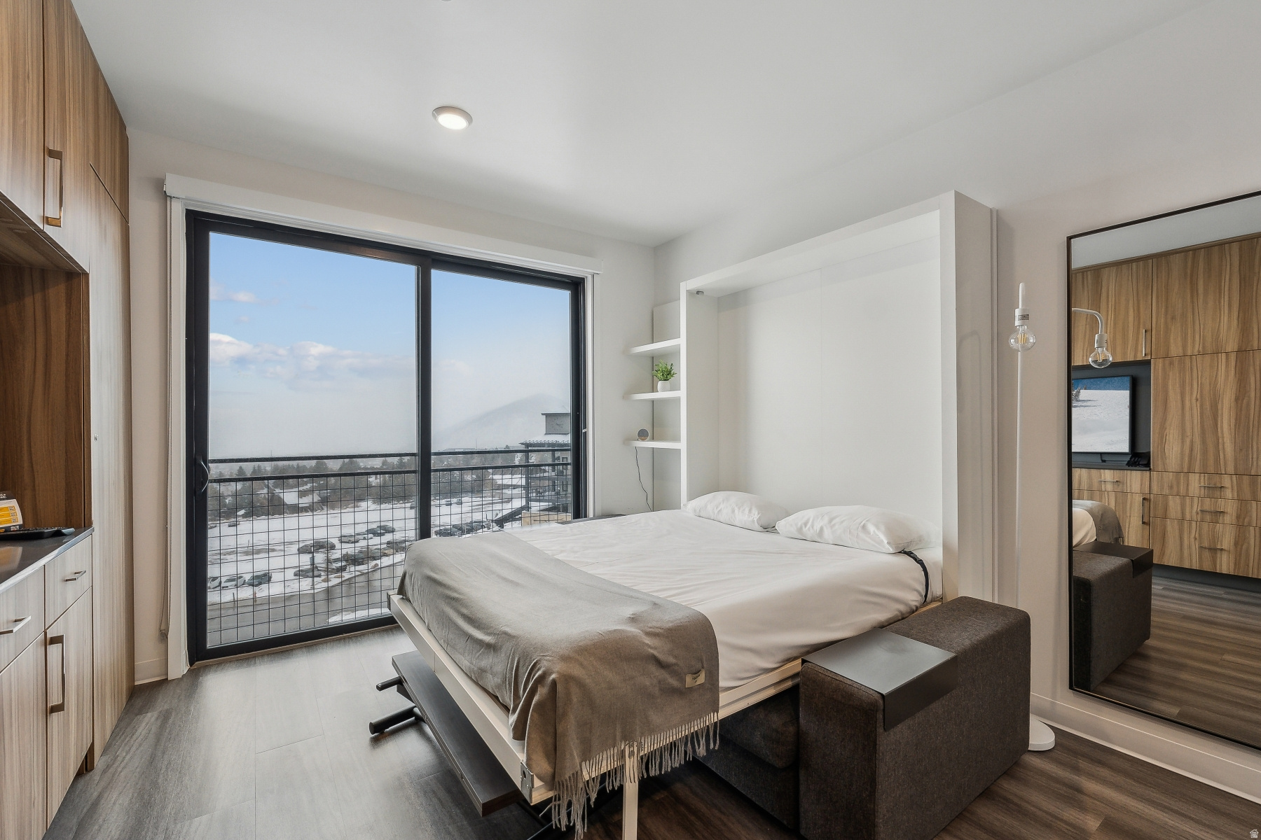 CANYON HAUS/ YOTEL - Residential