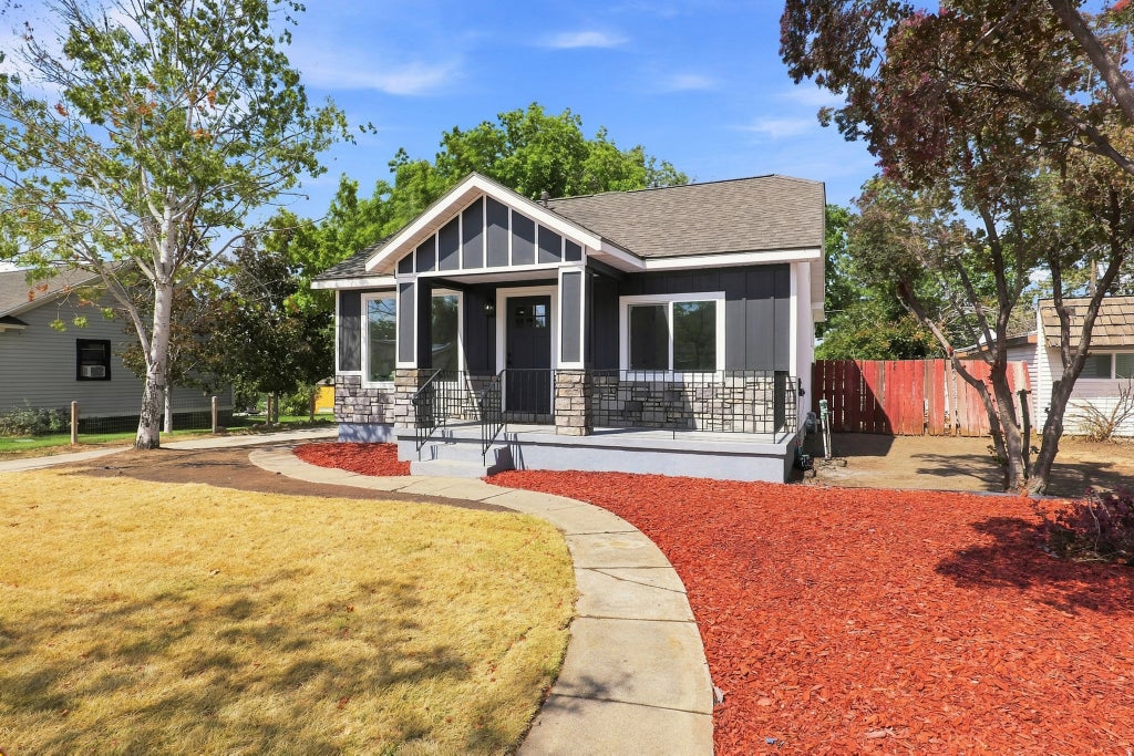 Photo of 274 W 200 S, Tooele, UT 84074 (MLS # 2182823)