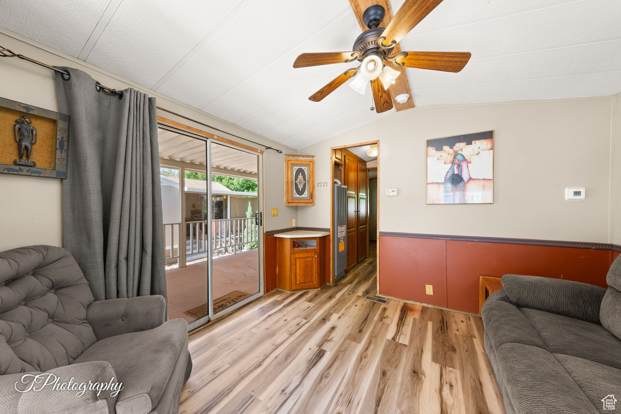 HARRISBURG LAKESIDE ESTATES - Residential