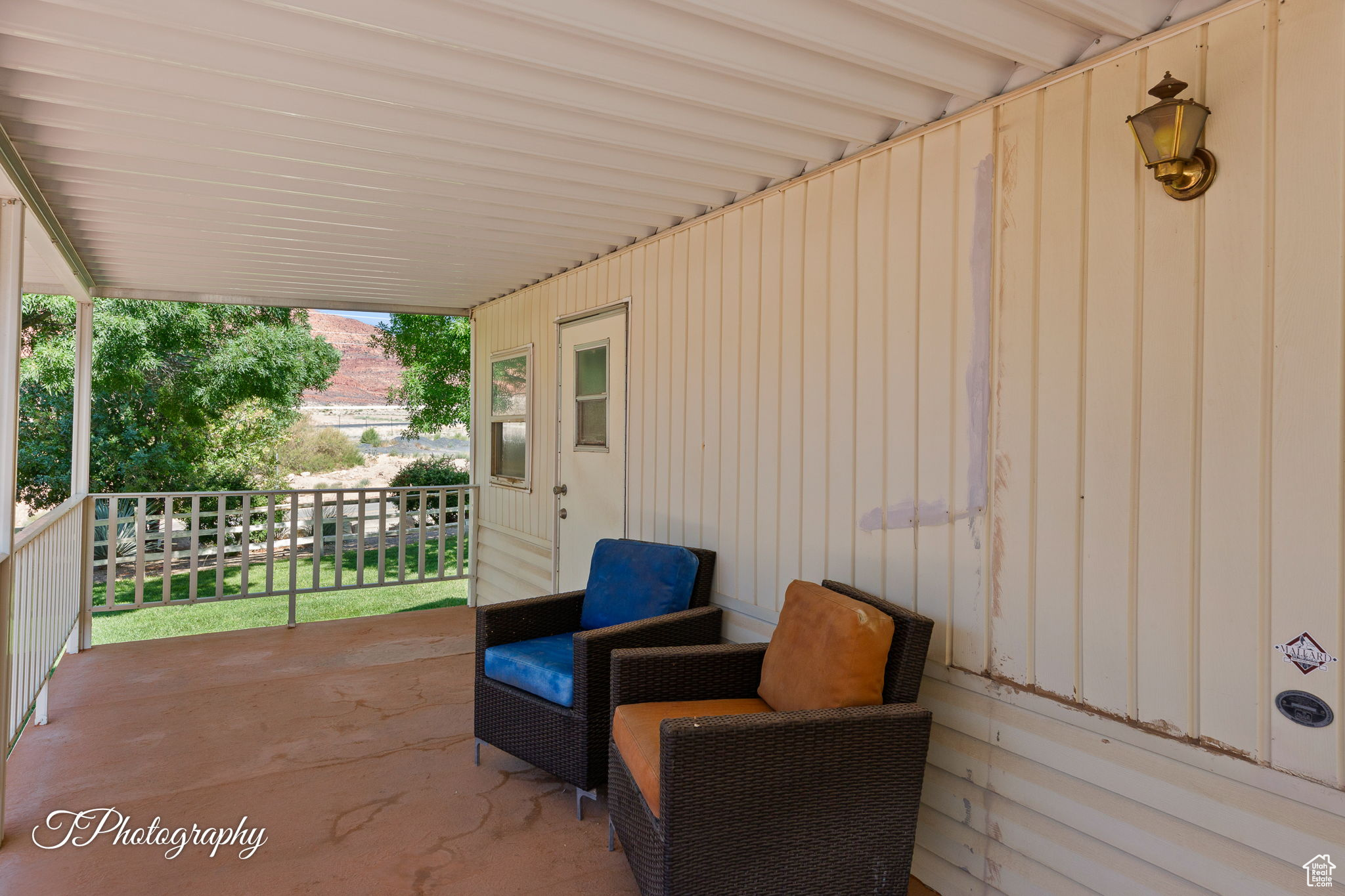 HARRISBURG LAKESIDE ESTATES - Residential