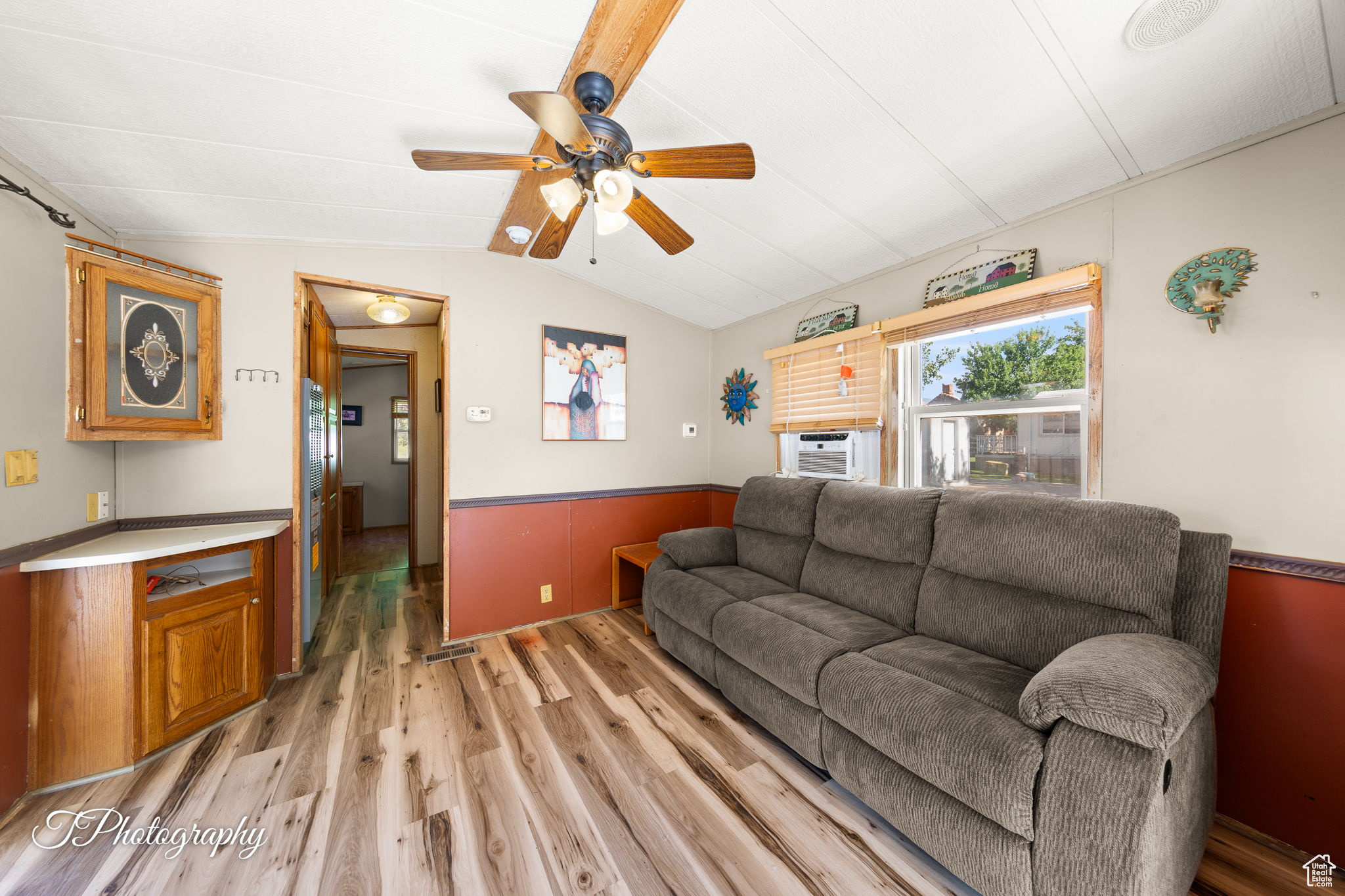 HARRISBURG LAKESIDE ESTATES - Residential