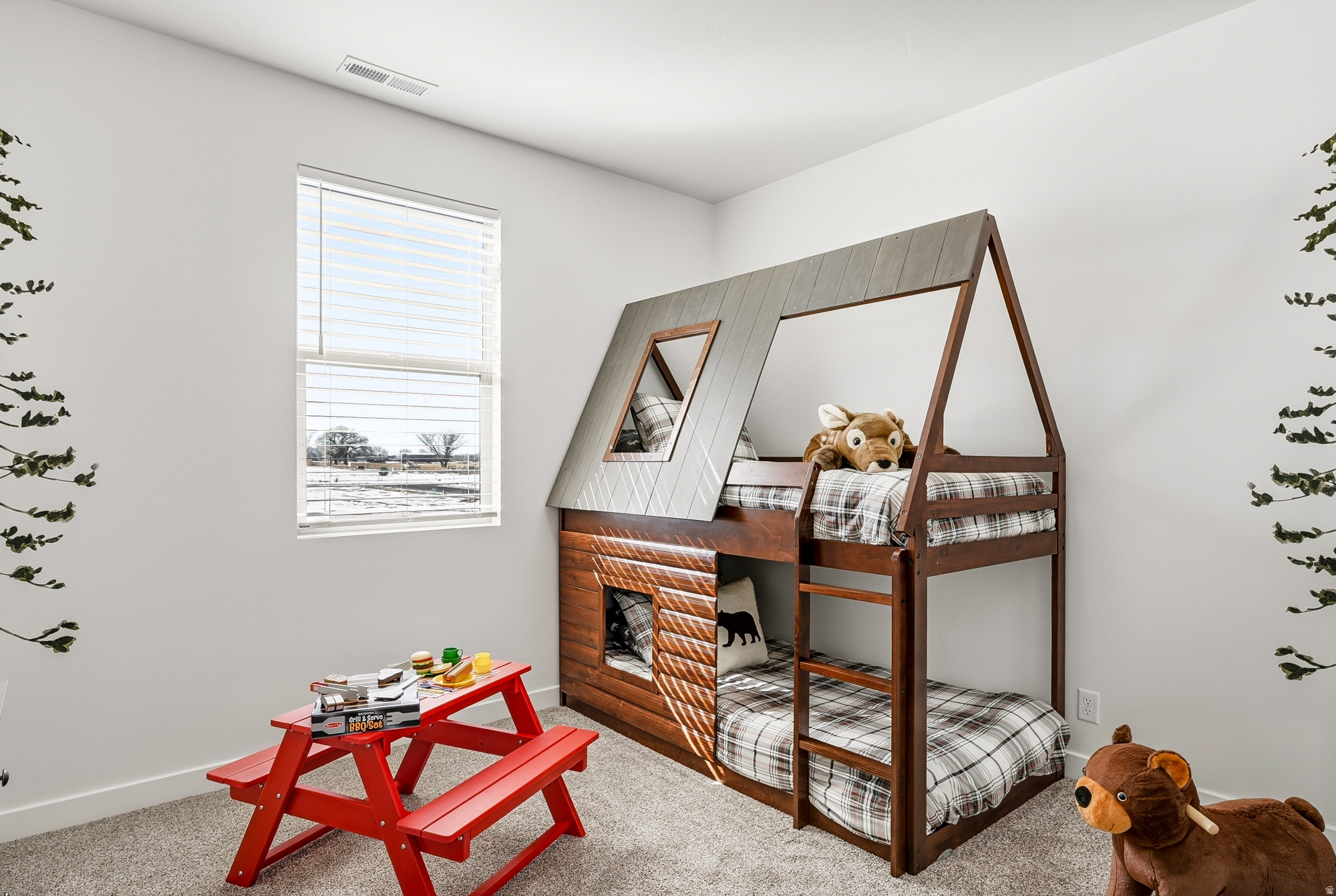 SKY VIEW ESTATES - Residential Income