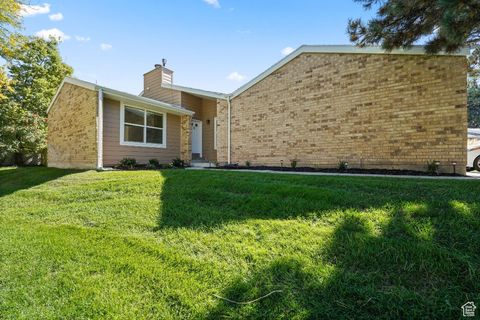 Tiny photo for 6415 S TANNER LN, Murray, UT 84121 (MLS # 2115979)