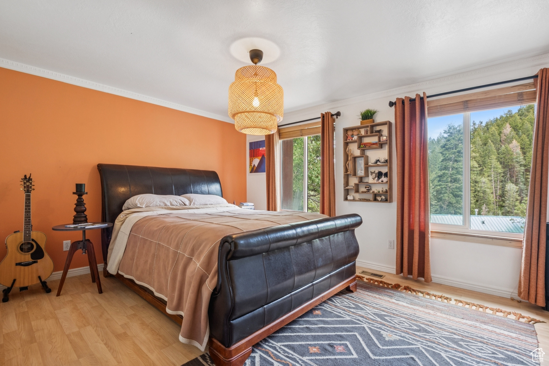 Park City, Utah 84098, United States, 3 Bedrooms Bedrooms, ,1 BathroomBathrooms,Residential,Pending,198068