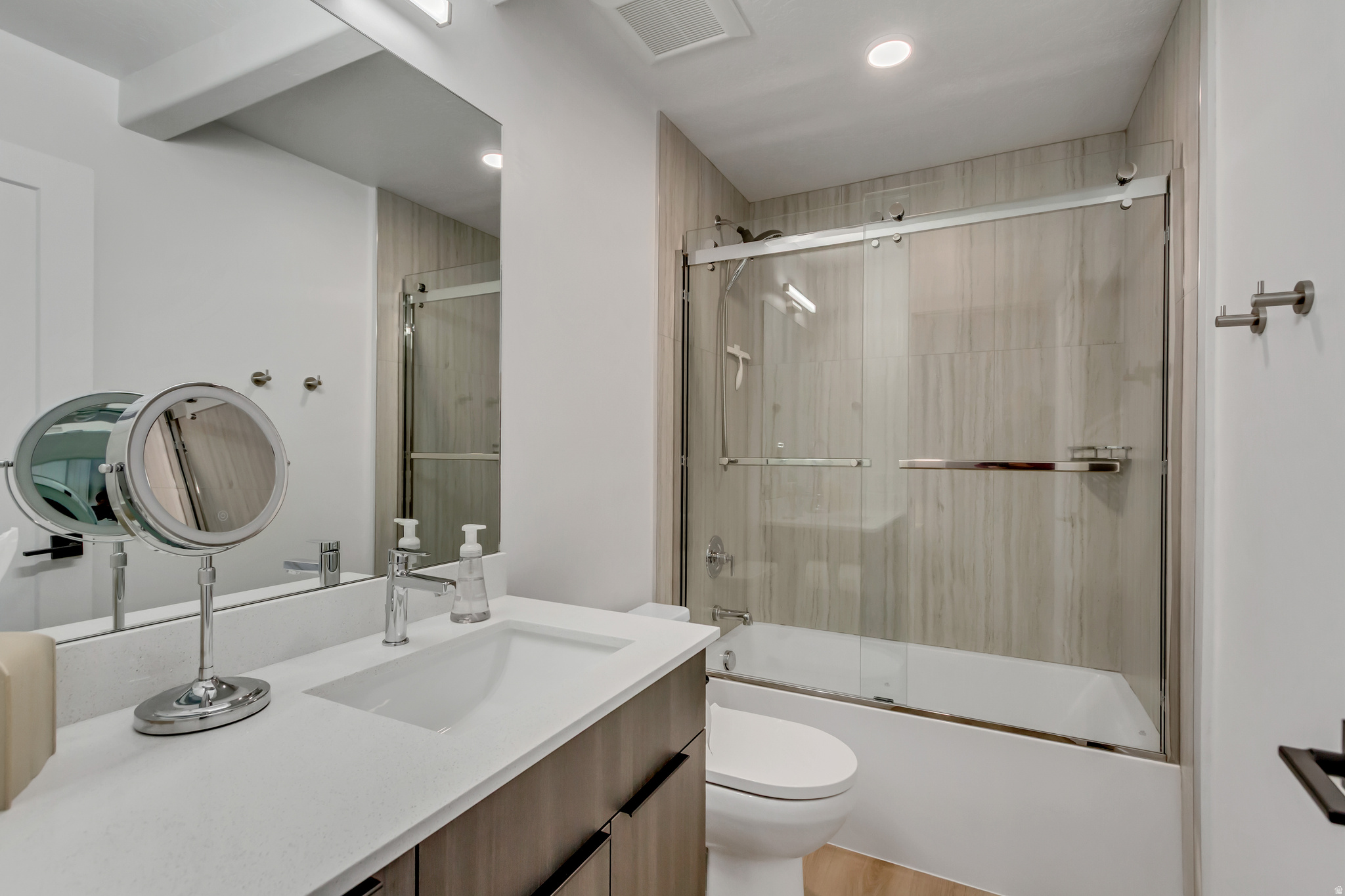 OPUS GREEN - Residential