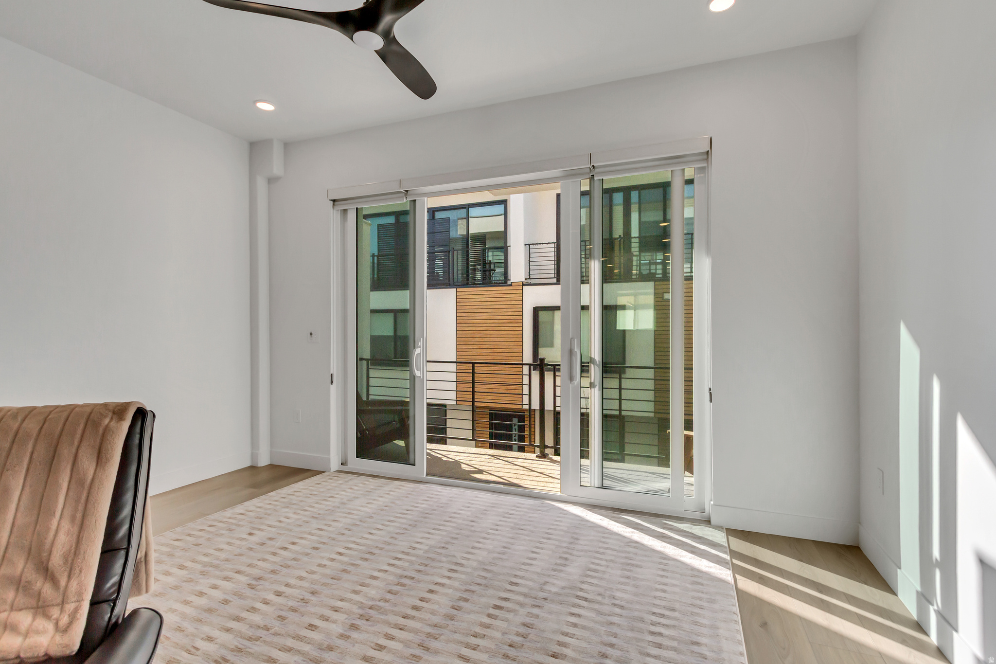 OPUS GREEN - Residential