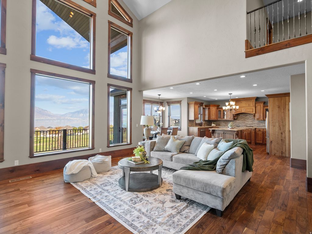 Photo of 2752 S SANDALWOOD CIR, Saratoga Springs, UT 84045 (MLS # 2119953)