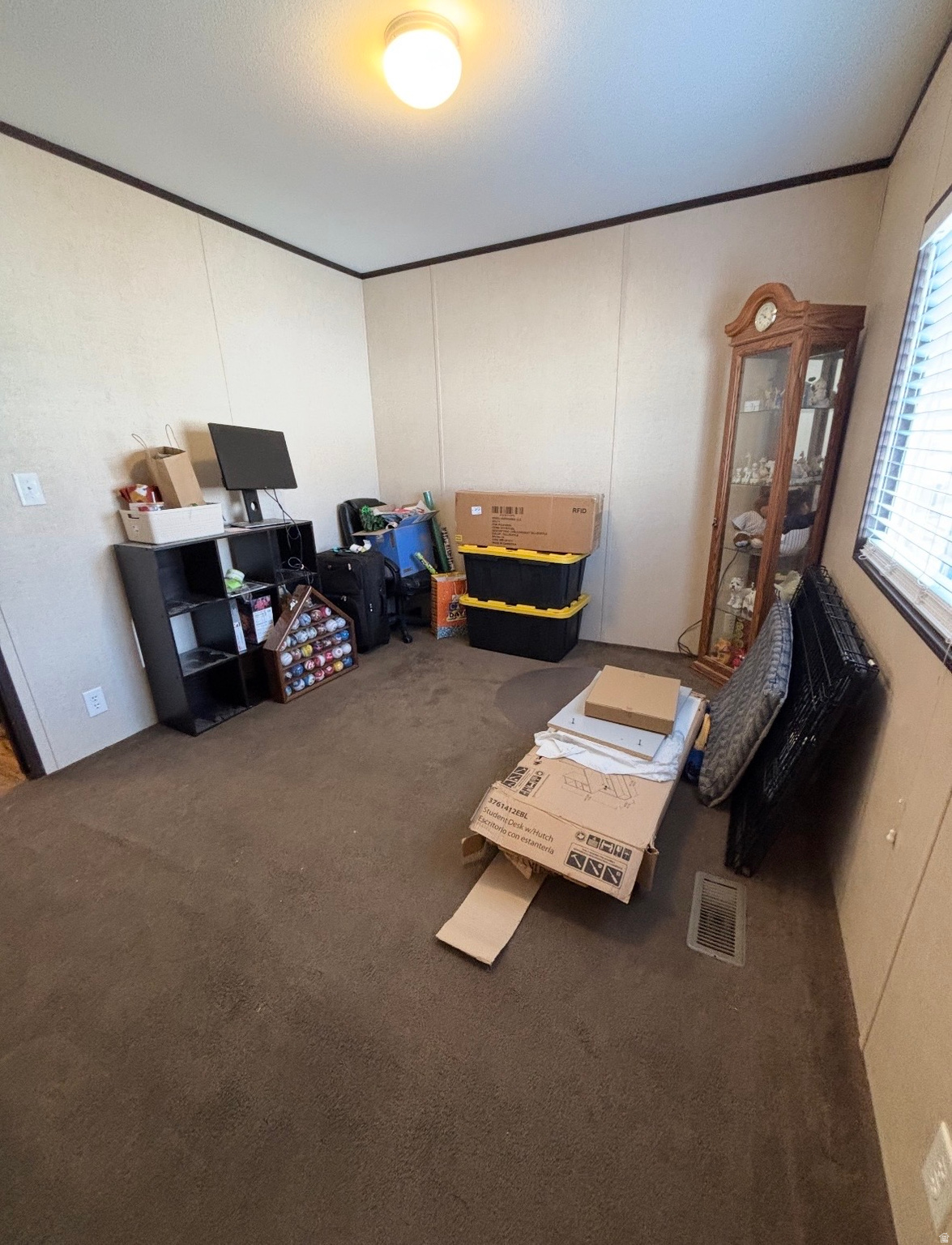 ROLLING HILLS ESTATES - Residential