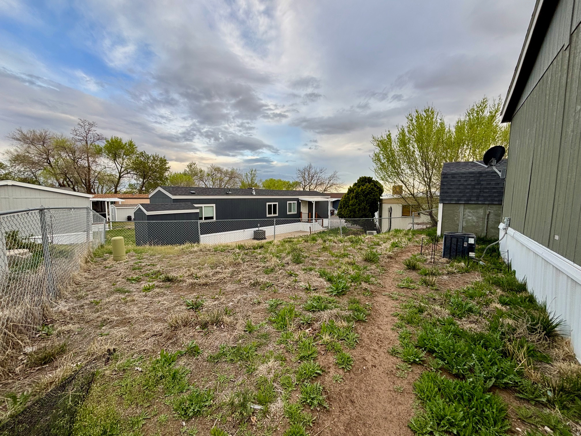 ROLLING HILLS ESTATES - Residential